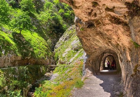 Las 5 rutas de senderismo más top en La Hiruela